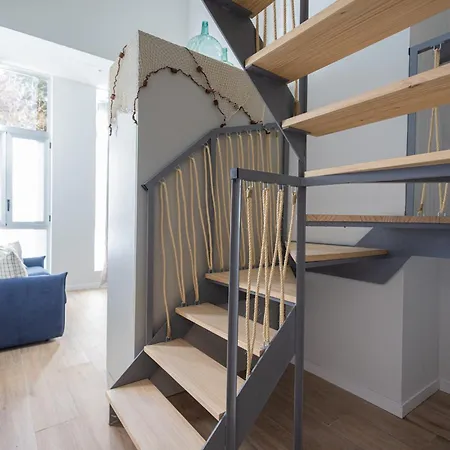 Daire Florit Flats - The Mediterraneo