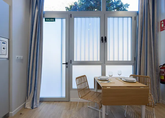 Florit Flats - The Mediterraneo * Valencia